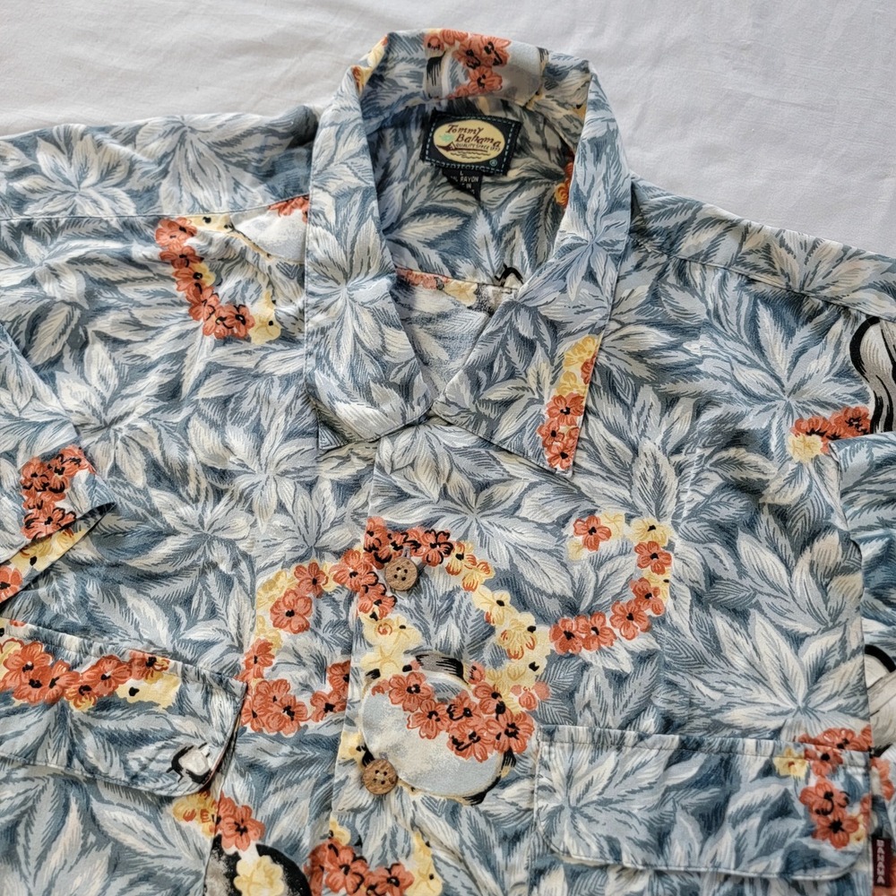 Tommy Bahama Camp Shirt Mens L  Guiater AOP Short Sleeve Rayon Button‎ Up Camp